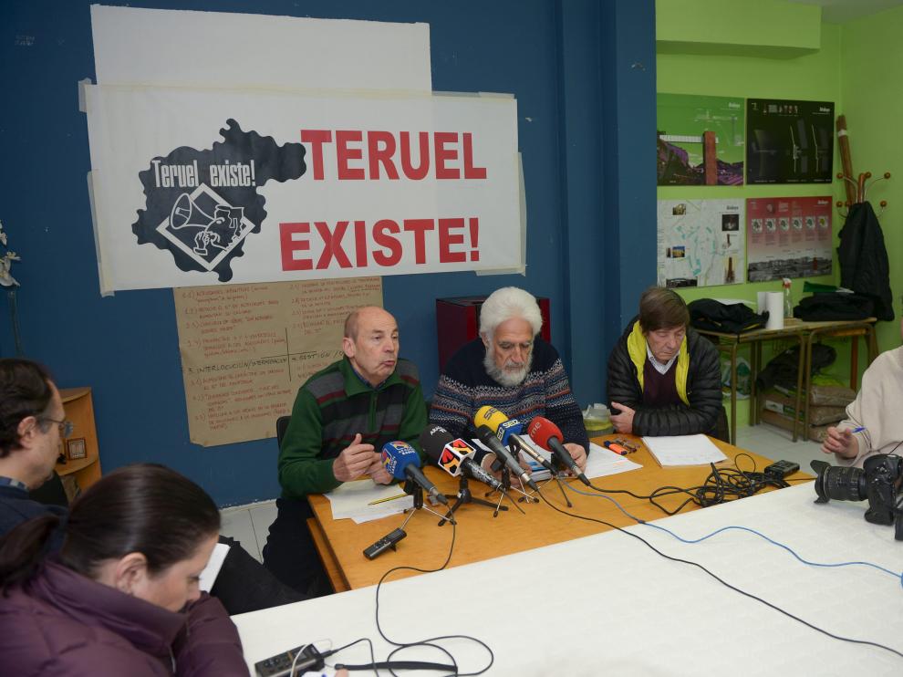 Portavoces de la Coordinadora Ciudadana Teruel Existe anunciando manifestaciones el pasado mes de marzo.