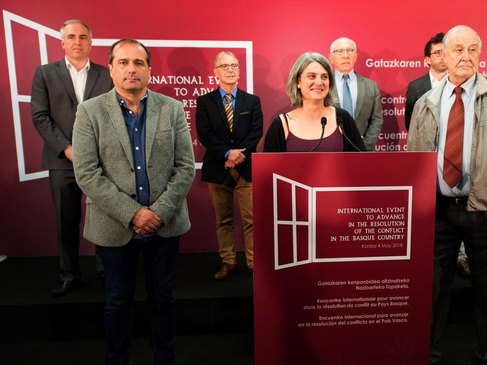 Imagen de la rueda de prensa ofrecida en Bayona este lunes.