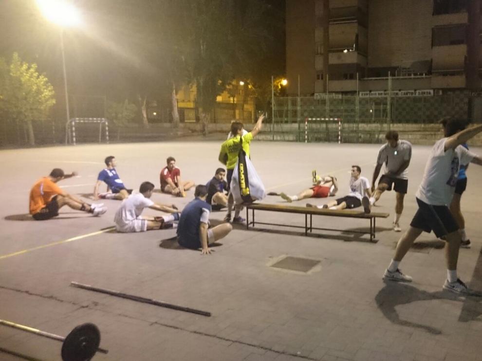 Balonmano Maristas lleva una semana entrenando