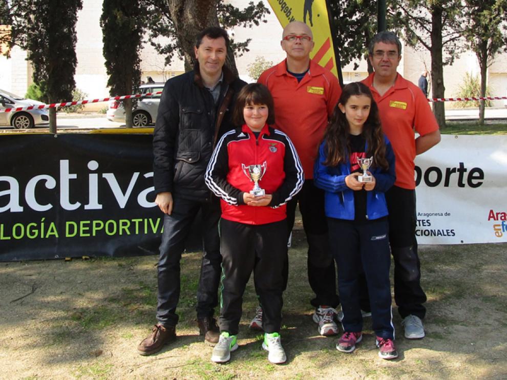 Podio Benjamín Femenina, barra de 2 kilos