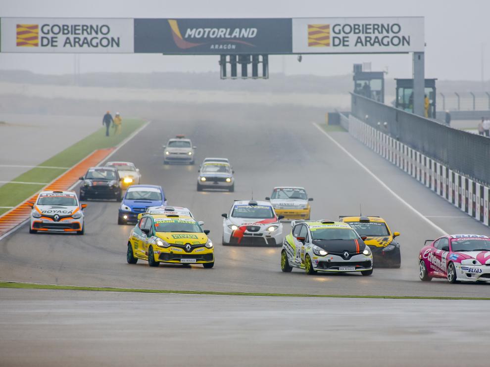 Joaquín Rodrigo (Renault Clio Cup IV) acabó tercero en el XVIII Trofeo de Velocidad de Motorland I Memorial por José Antonio Vicente.