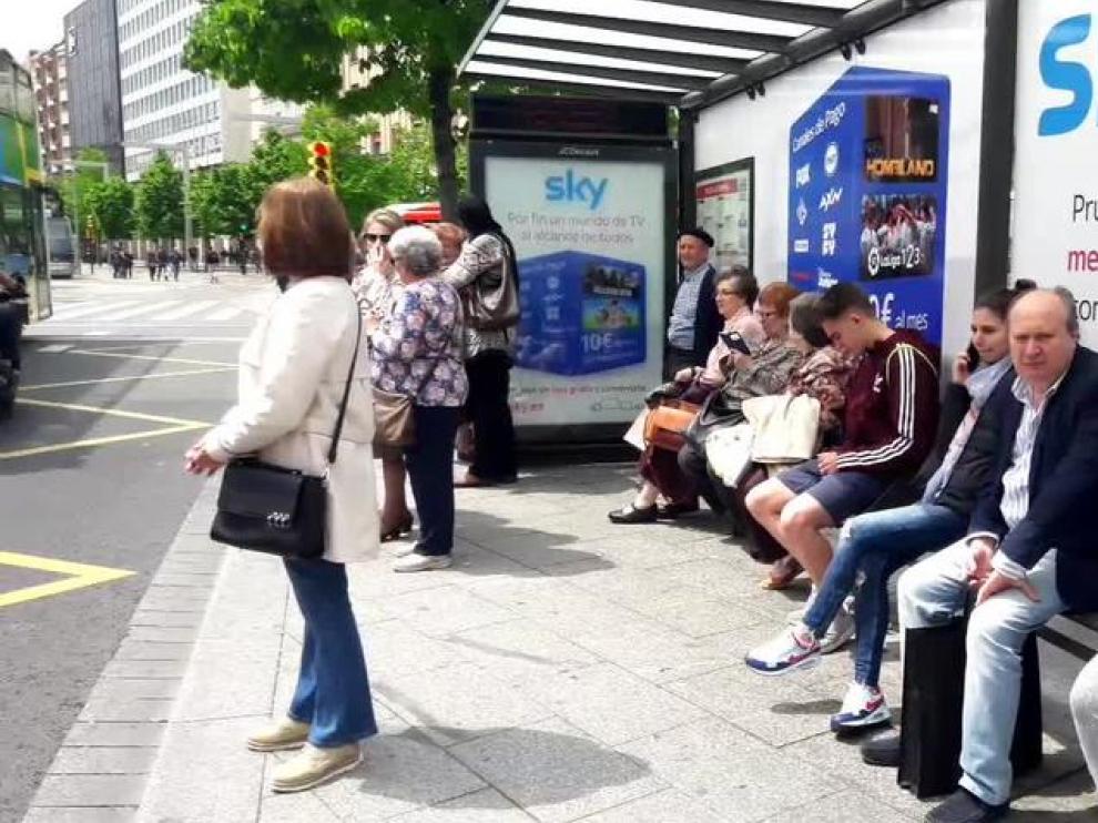 Esperas de hasta más de media hora por la huelga del bus