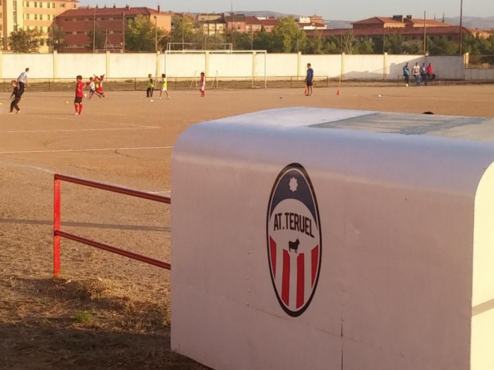 El Altético Teruel disputa sus partidos en el Antiguo Campo Federativo de Las Viñas.