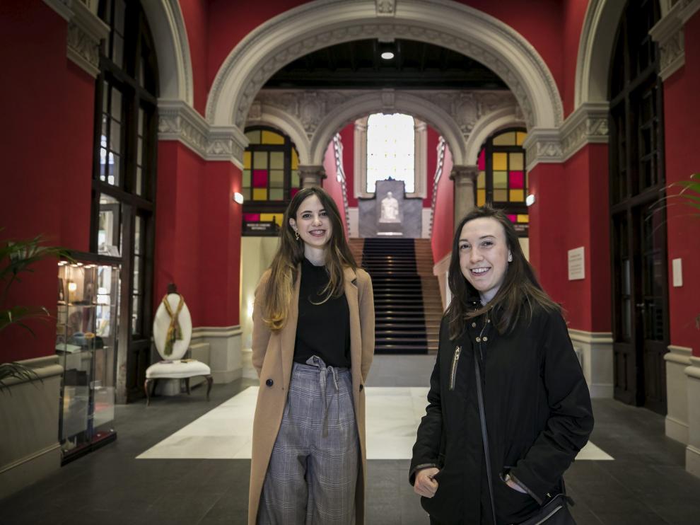 Alba Perales e Isabel García han hecho elMIR y empezarán su formación a finales de mayo.