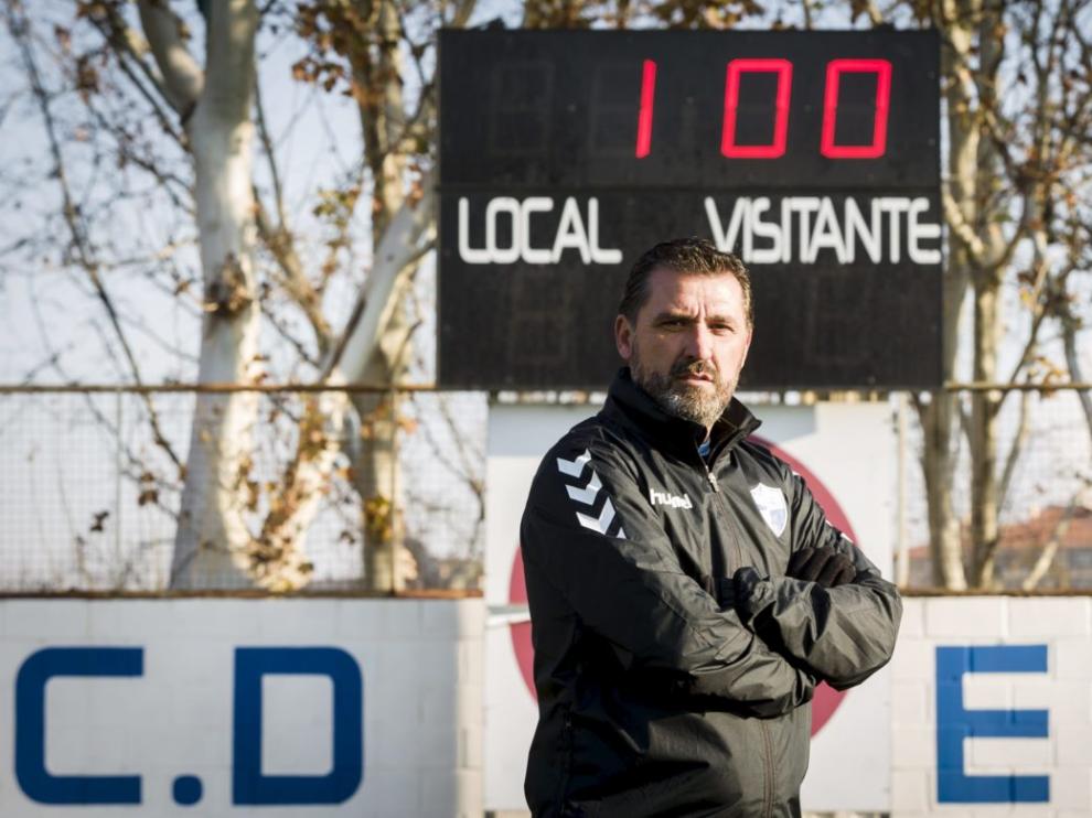 Emilio Larraz, entrenador del CD Ebro.