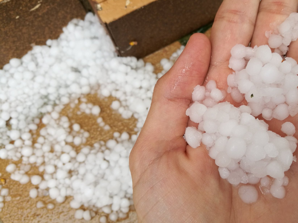 Granizo caído este domingo en Calanda