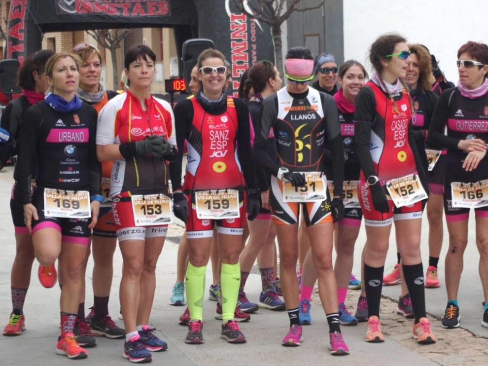Participantes en el III Duatlón Cros Villa de Híjar.