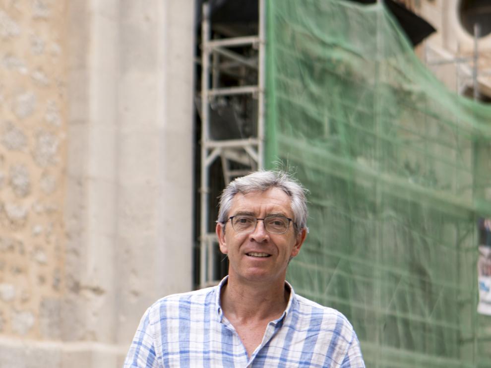 Antonio Jiménez, en mitad de las obras.