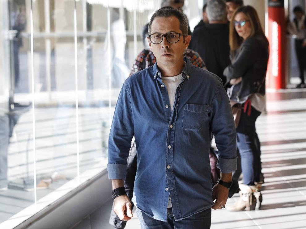 Francisco Canela Grima durante el juicio en los pasillos de la Audiencia Provincial de Zaragoza.