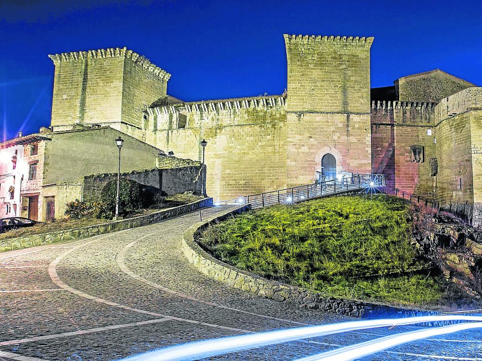 El castillo de los Fernández de Heredia, en Mora de Rubielos, está incluido en los Bienes de Interés Cultural del patrimonio aragonés.