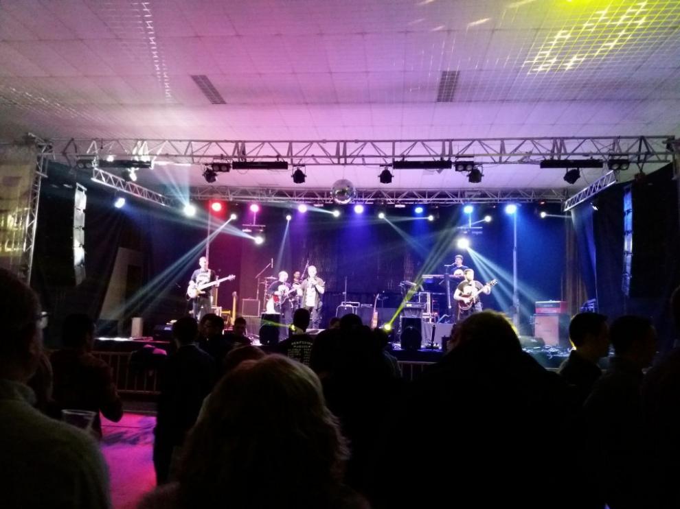 Una de las actuaciones del sábado con motivo de la Fiesta de la Primavera.