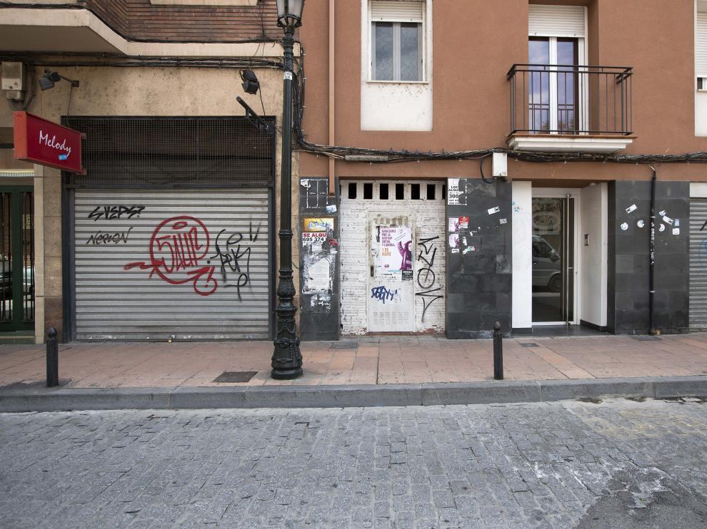 Locales vacíos en las calles de Zaragoza