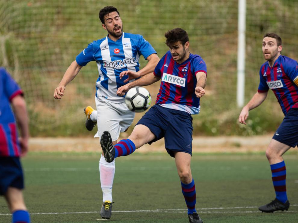 Fútbol. Regional Preferente- Villanueva vs. Casetas.