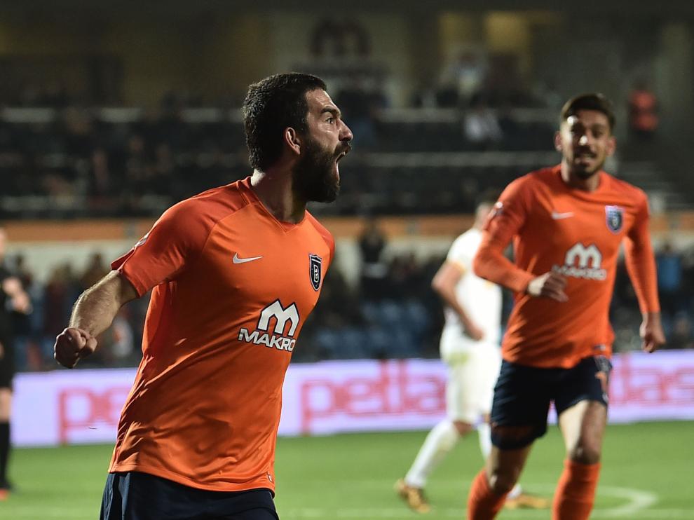 El jugador turco Arda Turán, celebrando un gol el pasado 20 de abril.