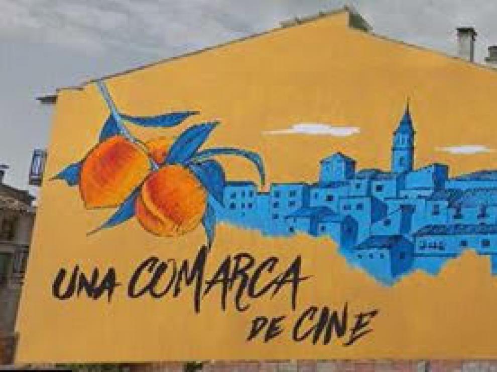 Mural en homenaje a Luis Buñuel.
