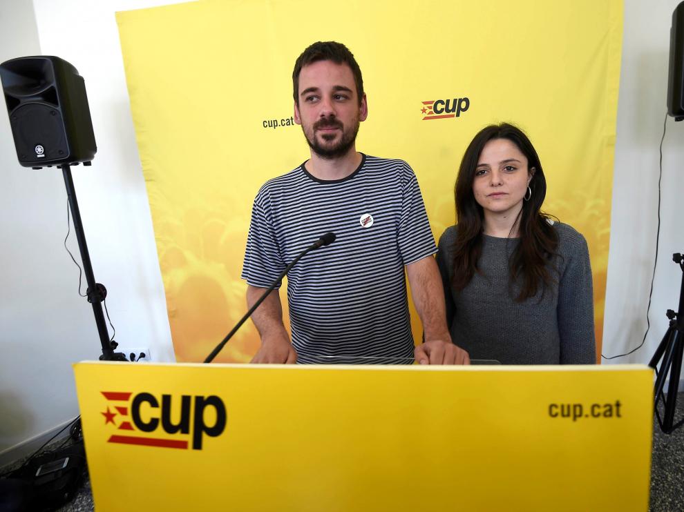 lluc Salelles y Maria Sirvent, miembros de la CUP.