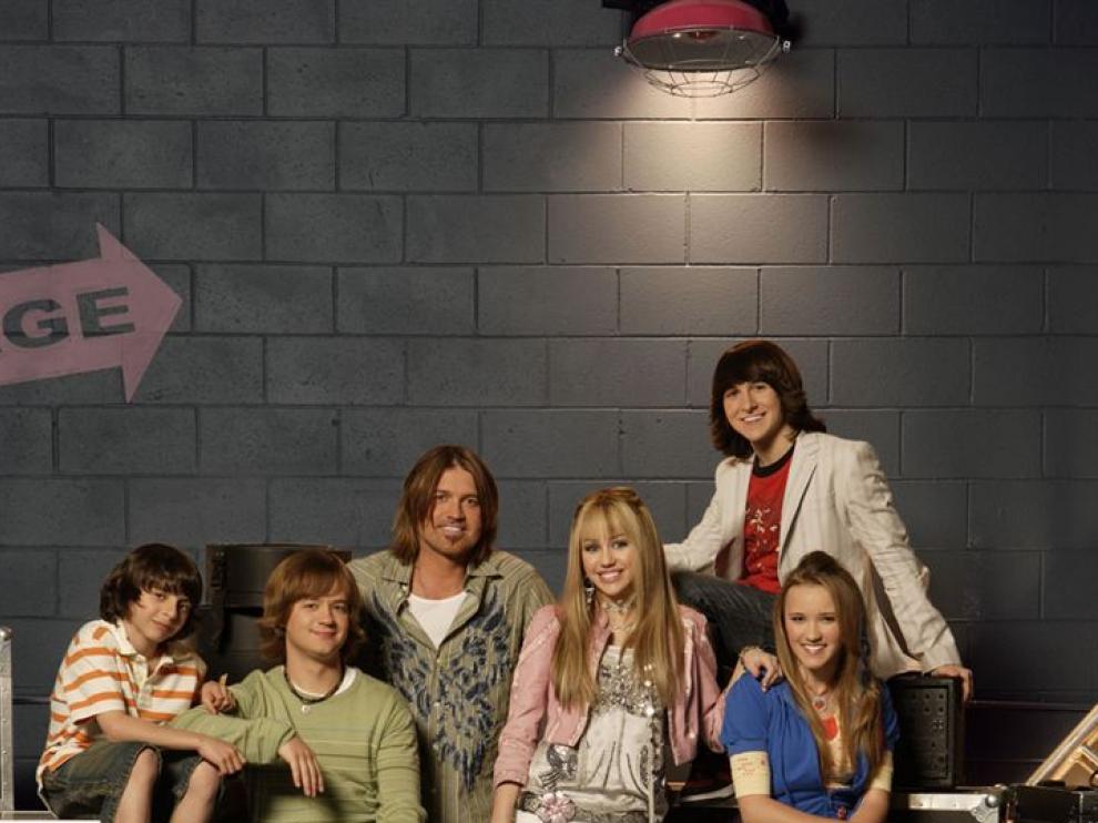 Moisés Arias se hizo famoso gracias a la serie de Disney Channel, 'Hannah Montana'.