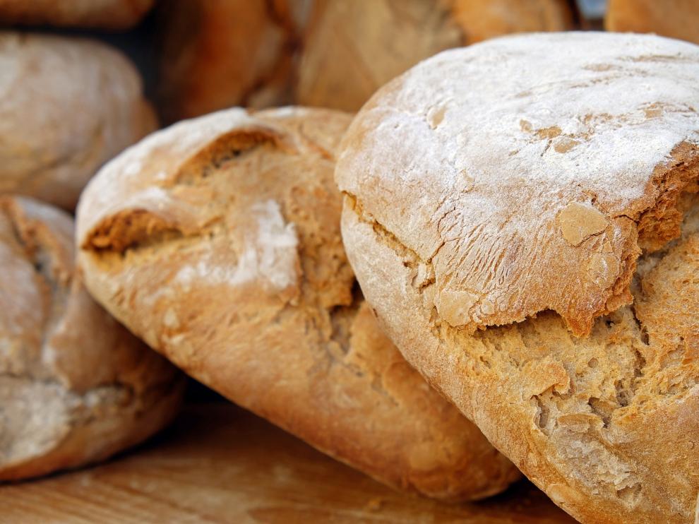 Hay que huír de los reclamos pan de 'horno de leña' o 'artesano'.