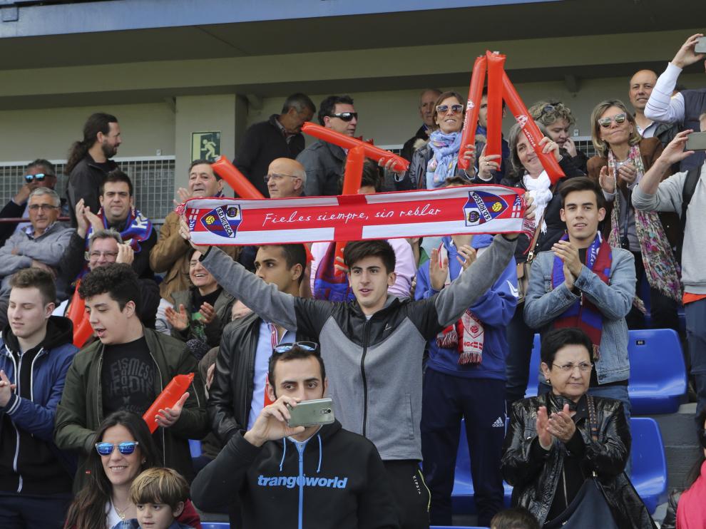 Los aficionados azulgranas se están volcando con el equipo, como se vio el domingo llenando El Alcoraz