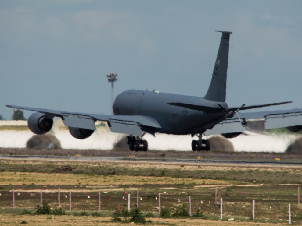 Un avión de transporte KC-135 procedente de EE.UU llegó el pasado lunes día 7 a la base de Zaragoza. Es el tercero que se suma al despliegue