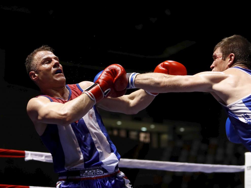 Velada de boxeo en el pabellón Siglo XXI
