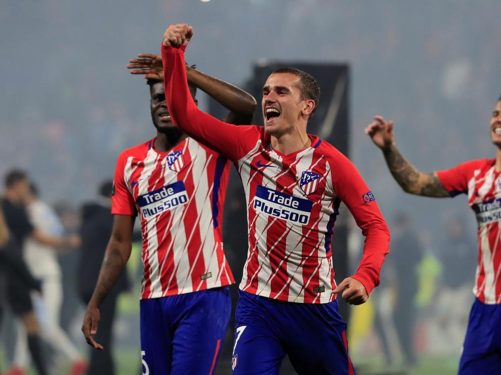 Los jugadores del Atlético celebran la conquista de la Europa League.