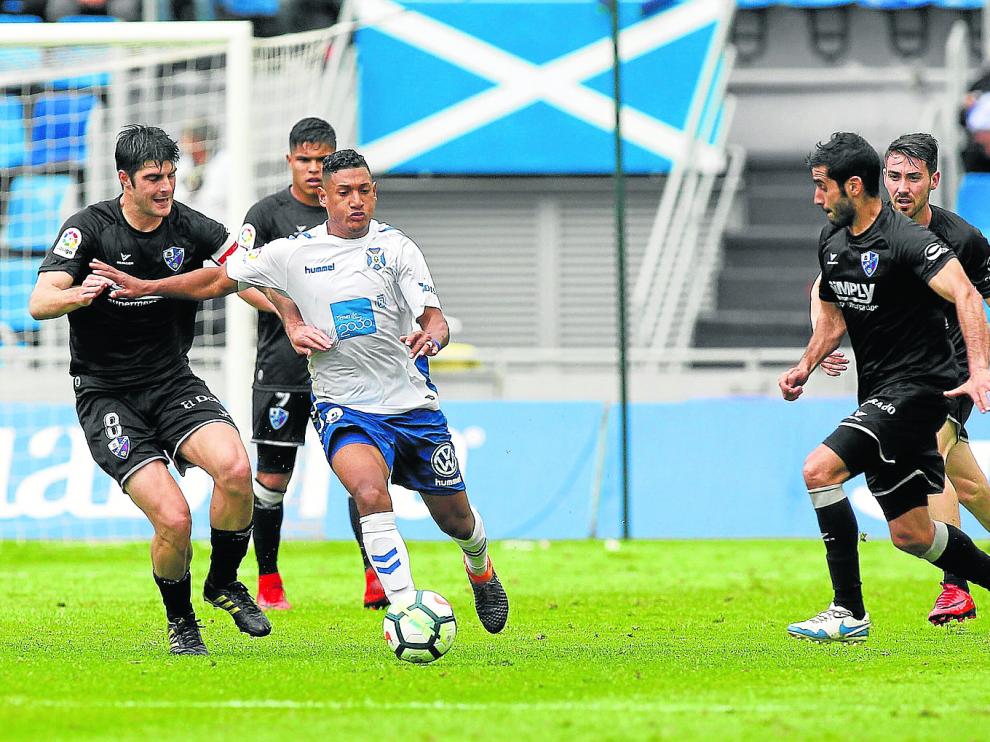 Imagen del partido pasado entre la SD Huesca y Tenerife.