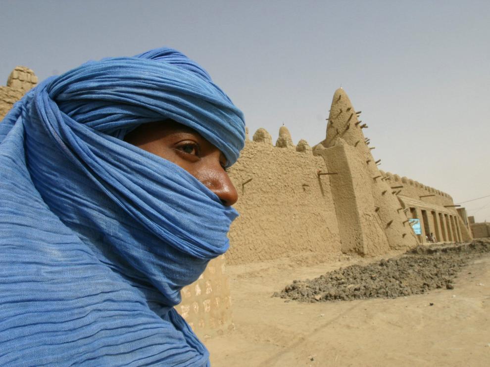 Los tuaregs, los hombres azules del desierto.