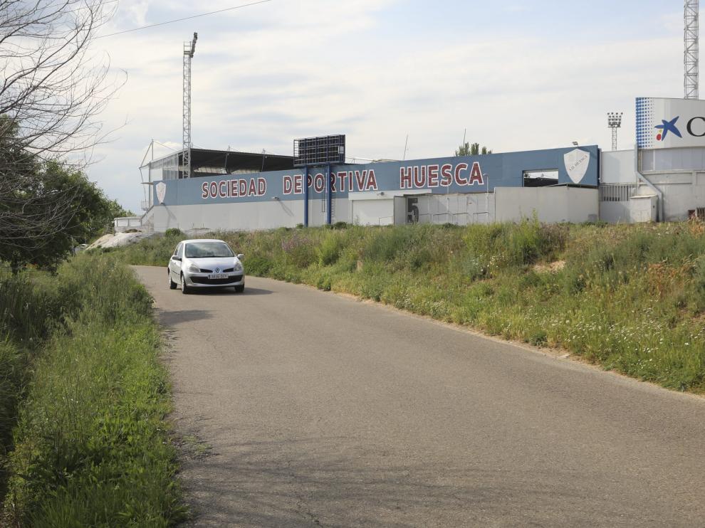 Camino del Cocorón, desde la avenida Martínez de Velasco hasta el campo de El Alcoraz.