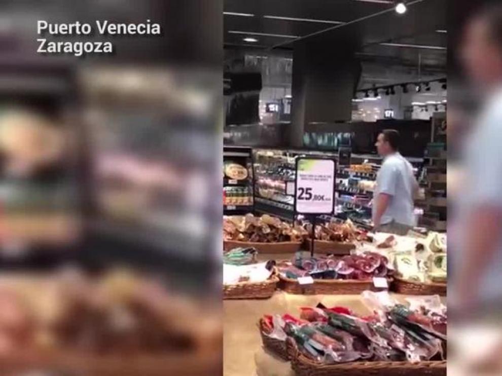 Desalojado un supermercado en Puerto Venecia