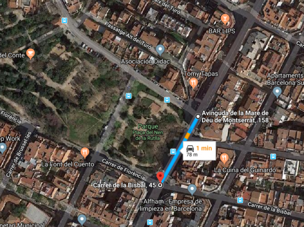 Zona en la que un autobús ha atropellado a un anciano en Barcelona