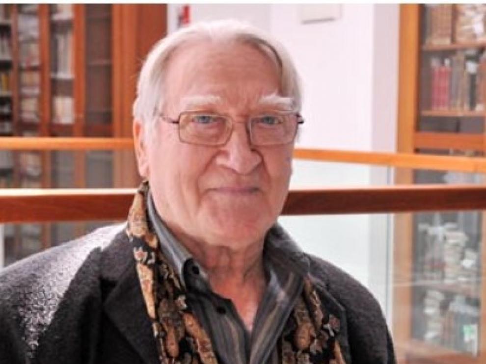 Fallece a los 89 años Màrius Sampere, poeta referente de las letras catalanas
