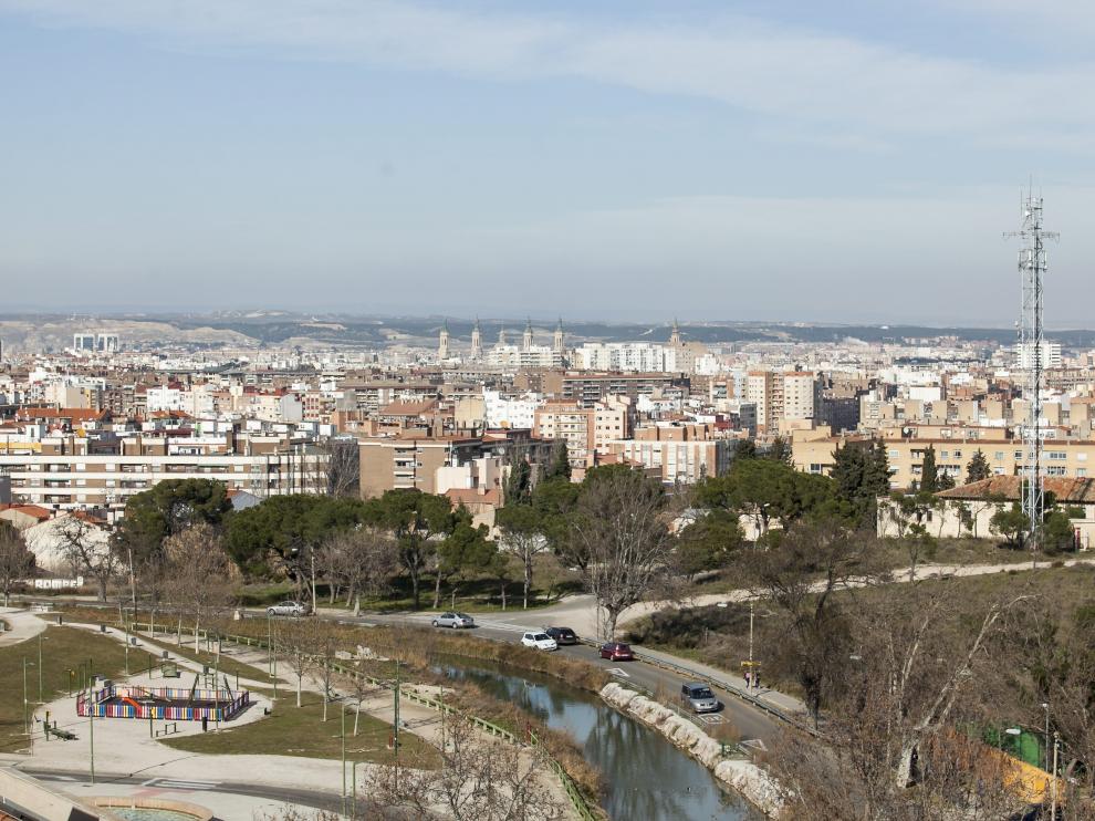 Vista de Zaragoza desde el Cabezo Cortado.