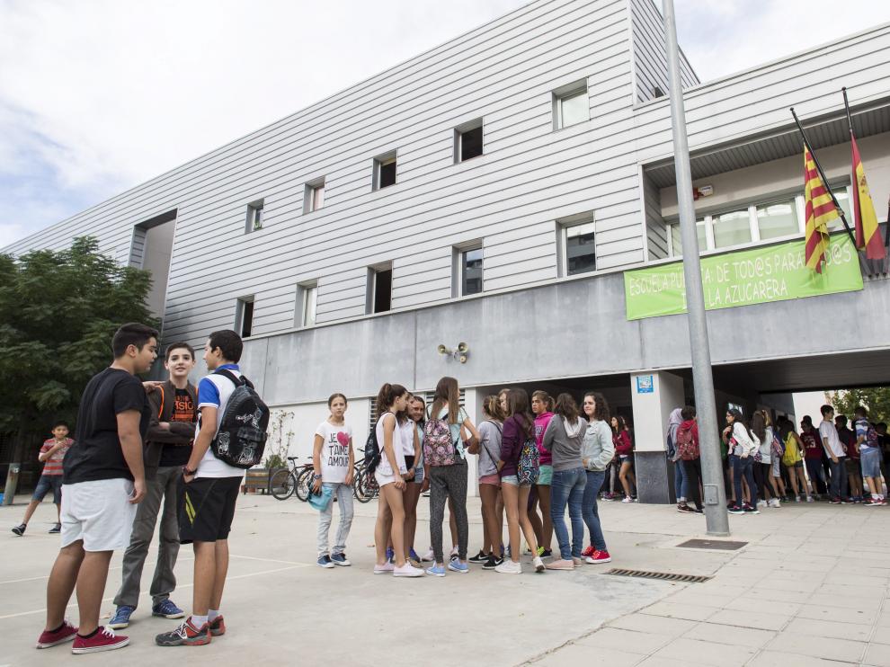 Un grupo de alumnos en el inicio del curso en el Instituto de La Azucarera