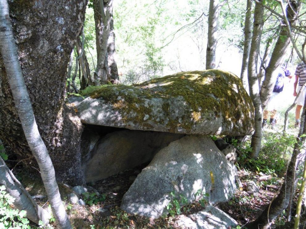 El dolmen de Ramastué busca protección