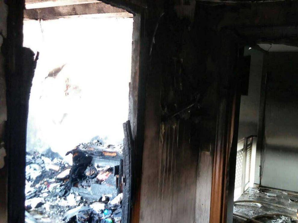 Los Bomberos han sofocado un incendio en una vivienda de Épila.