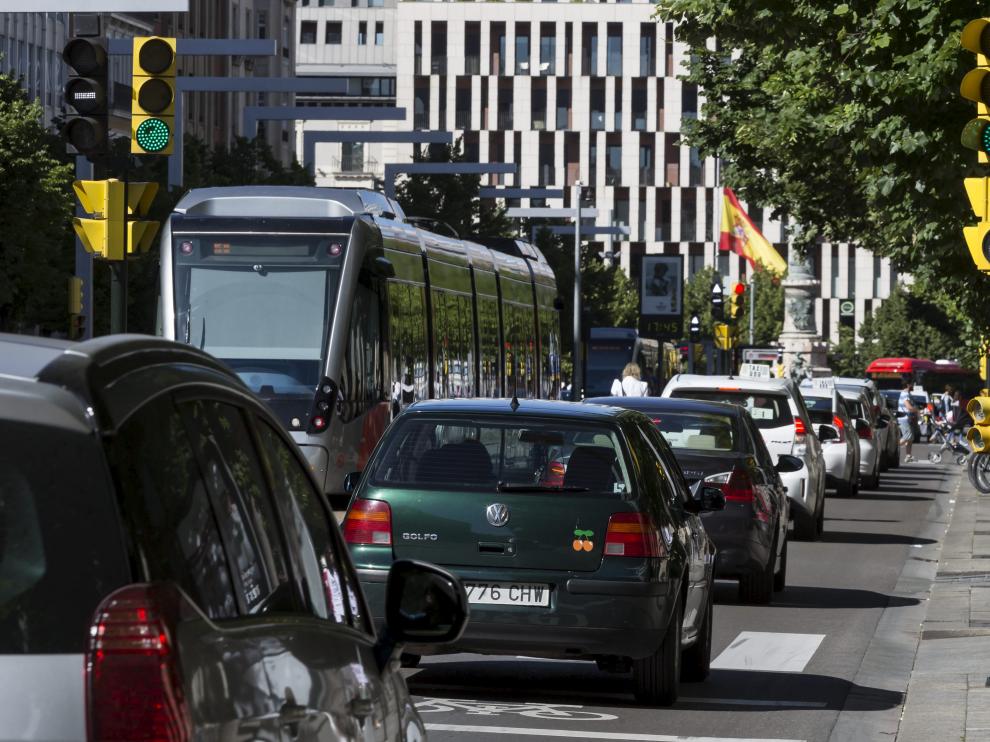 Los vehículos más contaminantes, en el punto de mira de las grandes ciudades