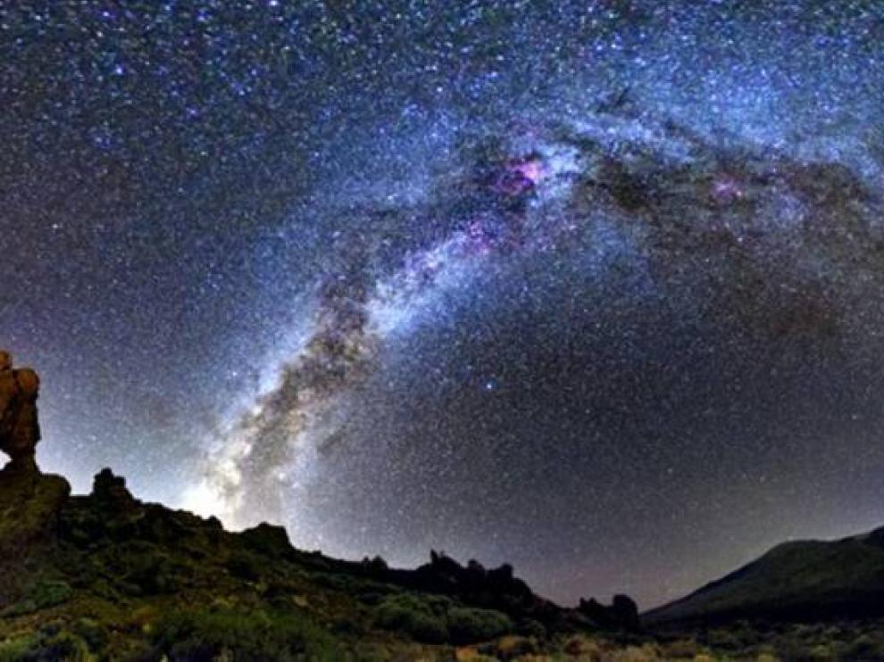 El astroturismo se practica en los cielos más limpios.