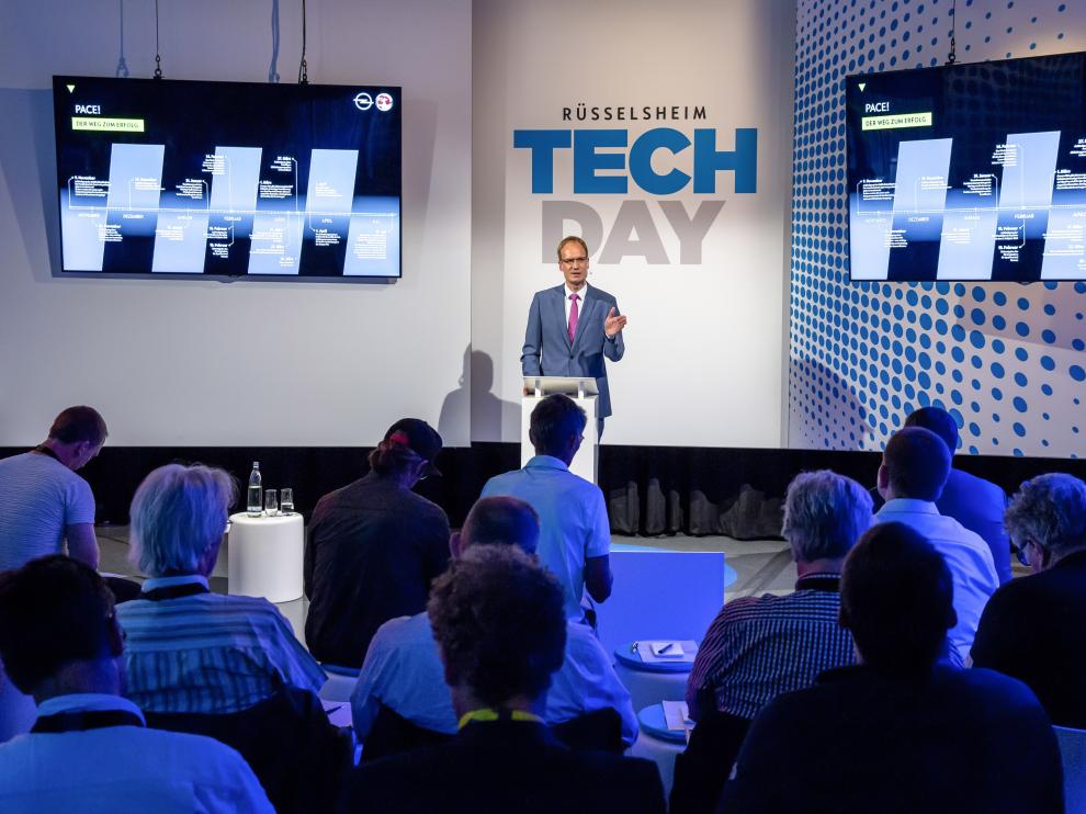 Michael Lohscheller, presidente y consejero delegado de Opel, en una sesión del 'Tech Day', en Rüsselsheim (Alemania)
