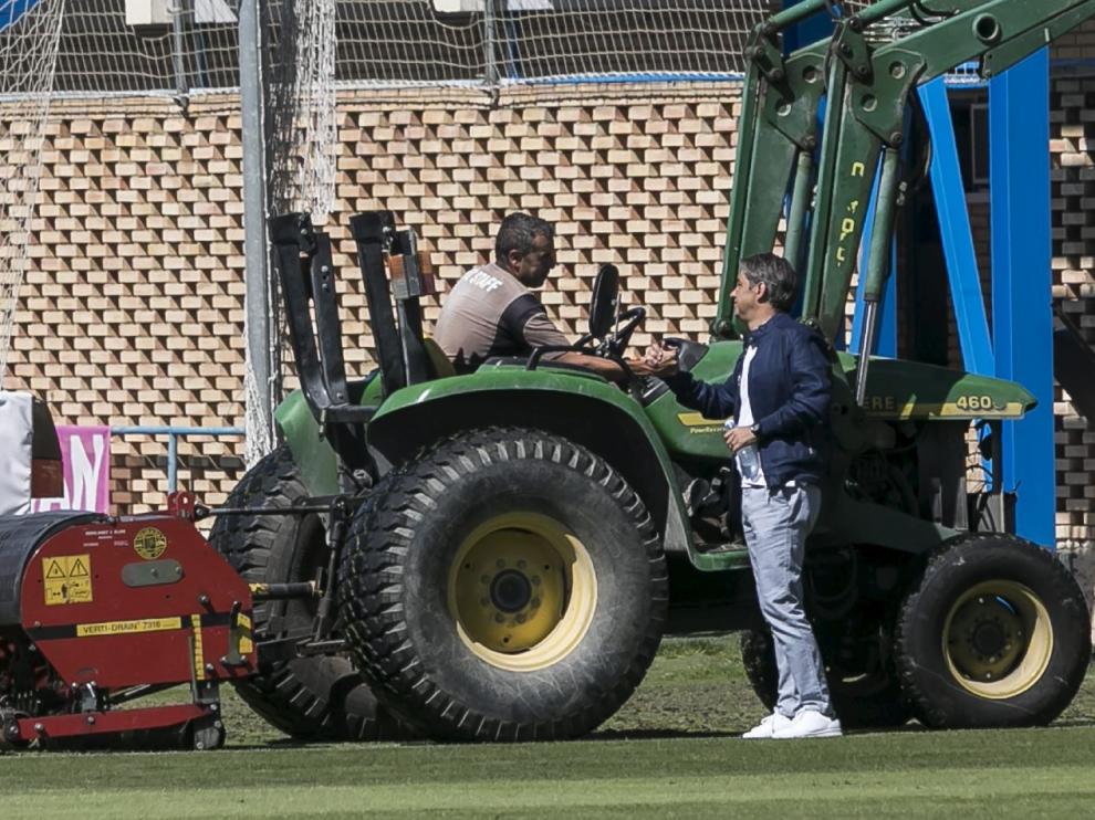Natxo González, despidiéndose del personal de la Ciudad Deportiva, el pasado domingo, día 10.