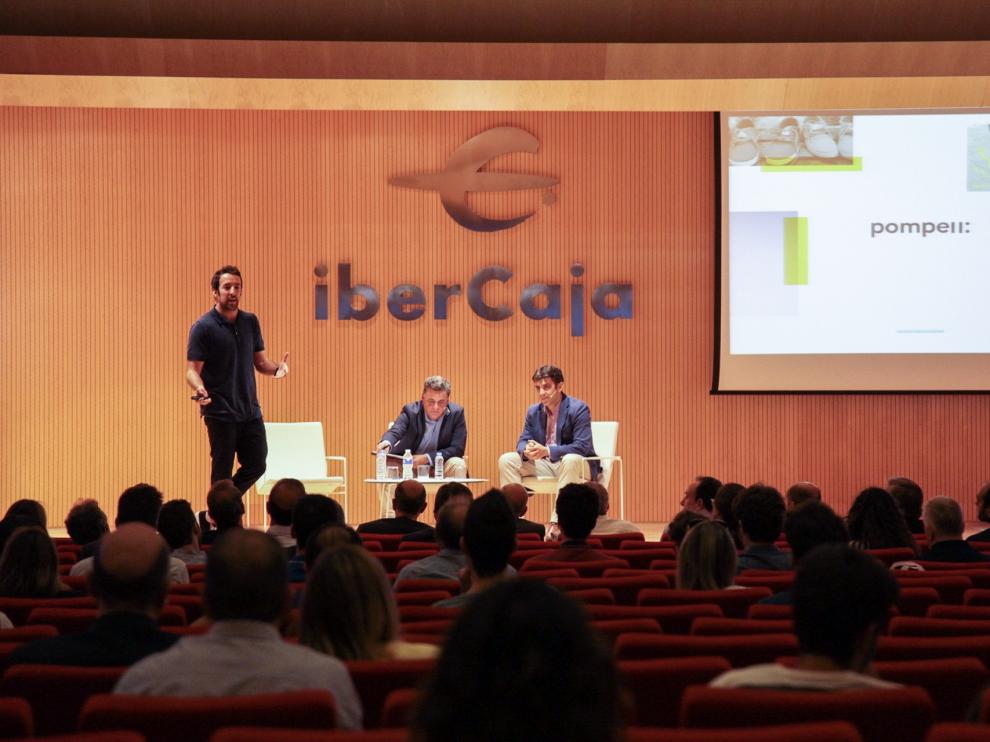 Jaime Garrastazu, de Pompeii; el periodista L. H. Menéndez, y Javier López Arangüena, de Google.