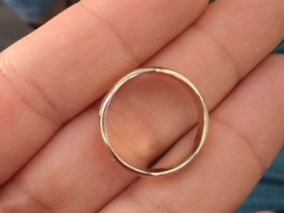 Imagen del anillo extraviado.