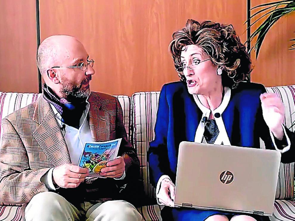 Roque y Adela, en un momento del vídeo publicitario.