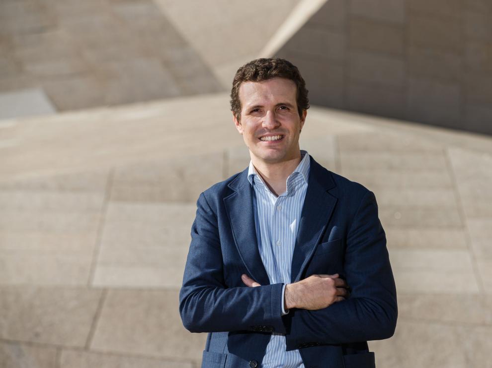 Pablo Casado ha comenzado este jueves su campaña para conseguir votos.