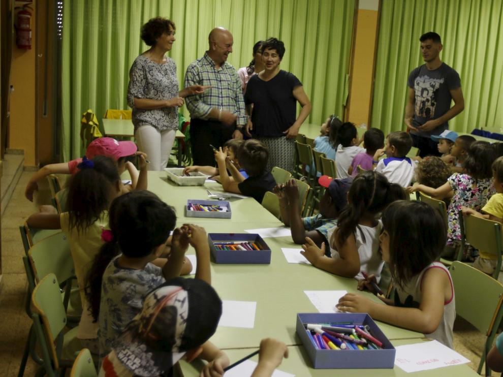 'Abierto por Vacaciones' en el colegio Sancho Ramírez de Huesca.
