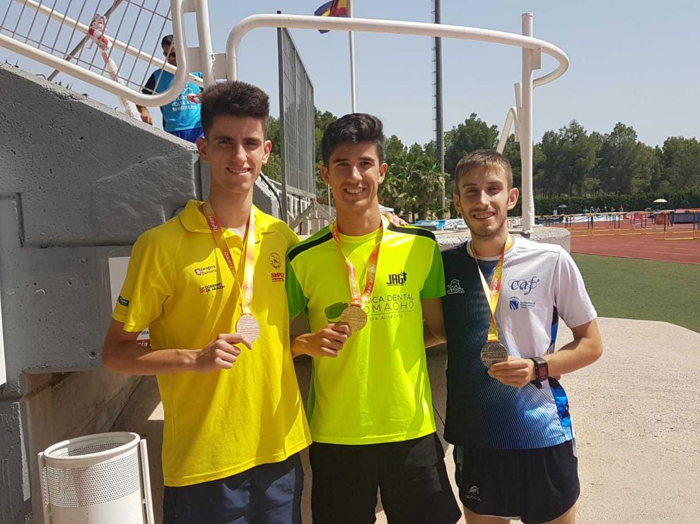 Daniel Jimeno, José M. Pérez y Álvaro López, podio 10.000 marcha sub 20