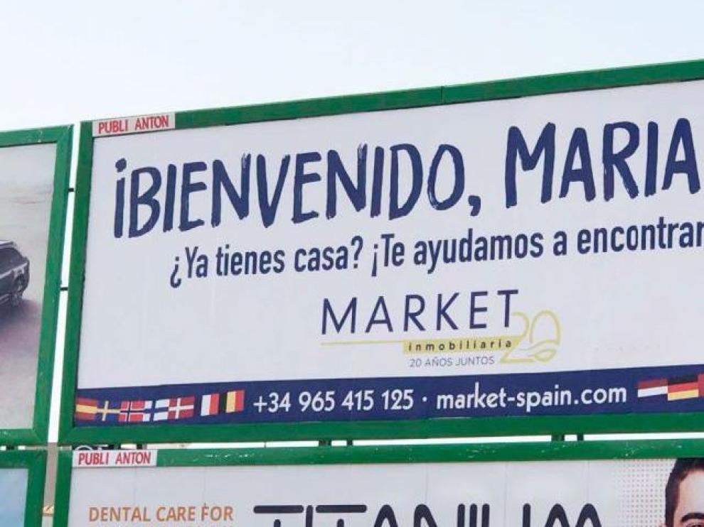 Campaña de publicidad emprendida por Market Inmobiliaria tras la reincorporación de Mariano Rajoy a Santa Pola.