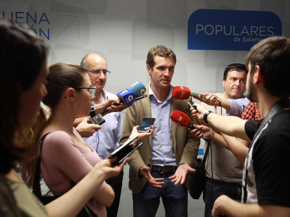 Pablo Casado, durante una visita a Salamanca.