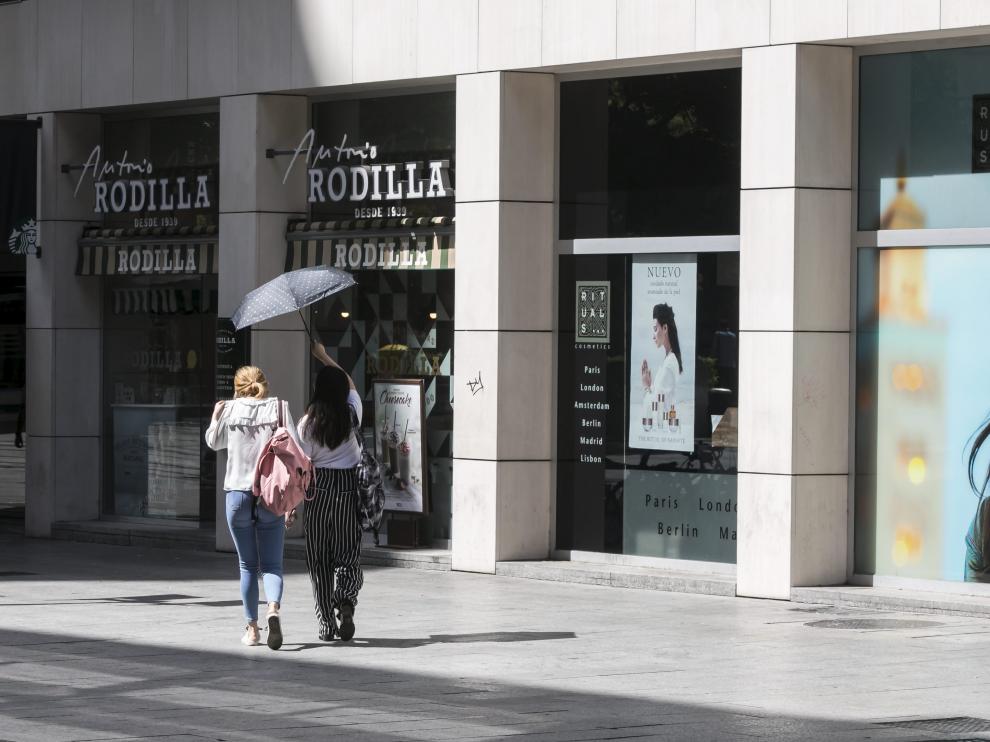 El sol da paso a las tormentas, pero el calor persiste