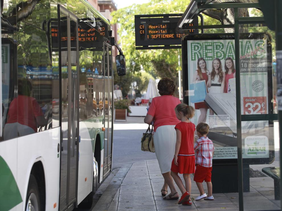 El Ayuntamiento de Huesca quiere favorecer el uso del autobús los días que haya partido.